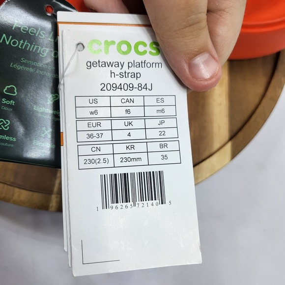 Crocs Getaway Platform H-Strap Sandals Women's Size 6 Bright Orange 209409 NWT - Picture 8 of 11